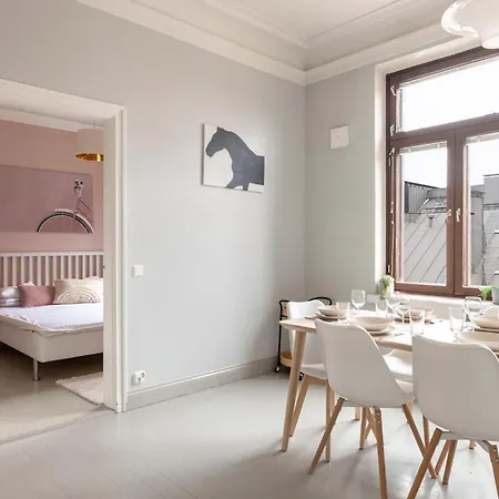 2ndhomes Luxurious 127 M2 3br Top Floor In Historically Valuable Building In City Center Helsinki