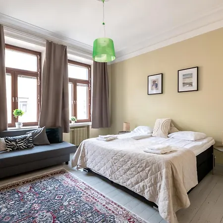 Apartment 2ndhomes Luxurious 127 M2 3br Top Floor In Historically Valuable Building In City Center *