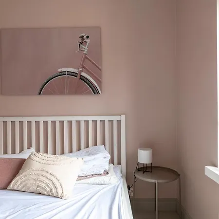 2ndhomes Luxurious 127 M2 3br Top Floor In Historically Valuable Building In City Center Apartmán *