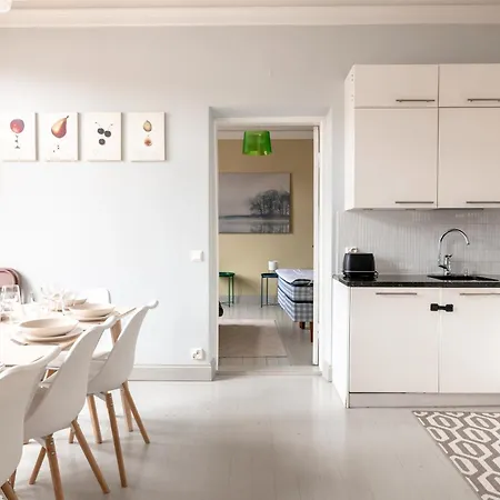 2ndhomes Luxurious 127 M2 3br Top Floor In Historically Valuable Building In City Center Apartmán Helsinky